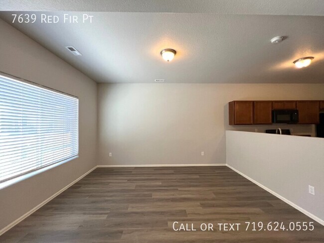 Building Photo - Contemporary, light-filled townhouse avail...