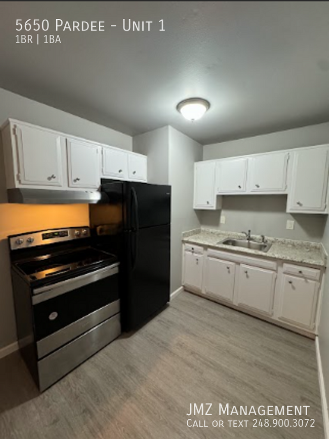 Building Photo - Beautiful Updated 1 bedroom apartment in D...