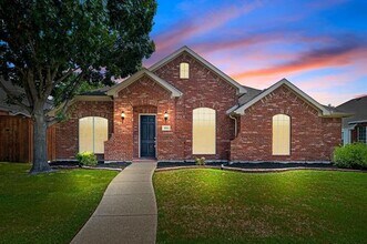 Building Photo - 2830 Cedar Brook Dr