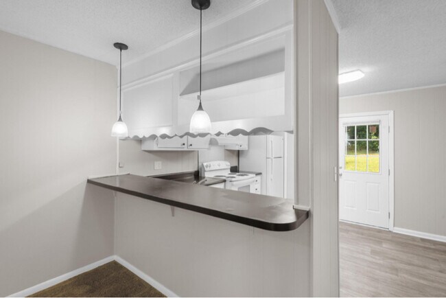 Foto del edificio - 2837 Lumpkin Rd