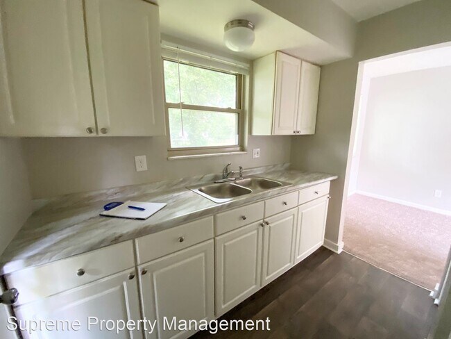 Building Photo - 3 br, 1.5 bath House - 2716 Baltimore Avenue