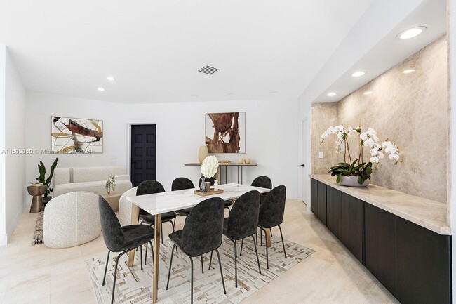 Foto del edificio - 1730 N View Dr