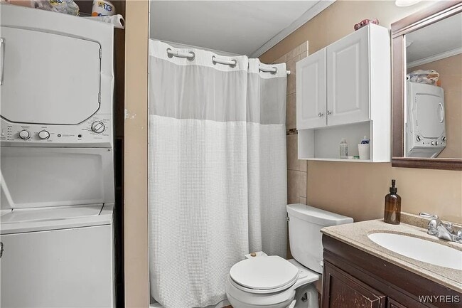 Building Photo - 343 Baynes St