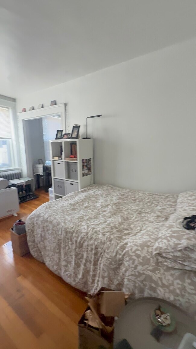 Foto del edificio - 65 Park Dr