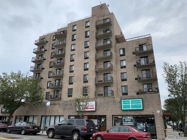 Primary Photo - 213-02-213-42 42nd Ave