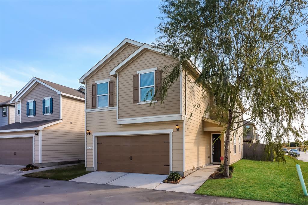 Primary Photo - 19234 Red Argan Ct