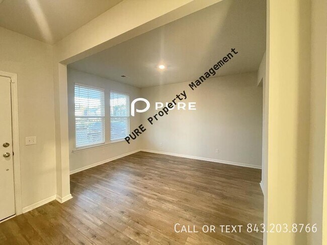 Foto del edificio - 5 bedroom 4.5 bath in Summers Corner!!!