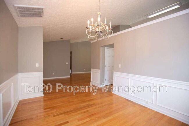 Foto del edificio - 6 Woodmere Ct