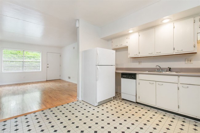 Foto del edificio - 116 Springdale St