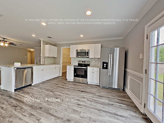 Building Photo - 2440 Rolling Ridge Dr