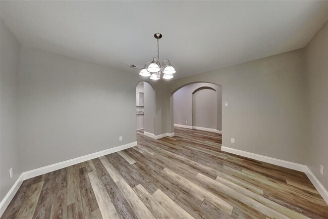 Building Photo - 2502 Braley Park Ln
