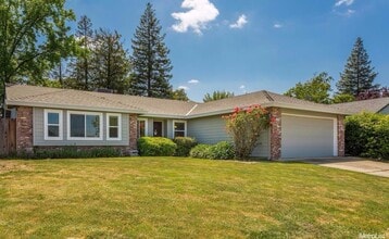 Building Photo - 1230 Crescendo Dr