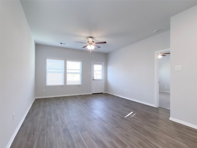 Foto del edificio - 23338 Spring Genesis Ln
