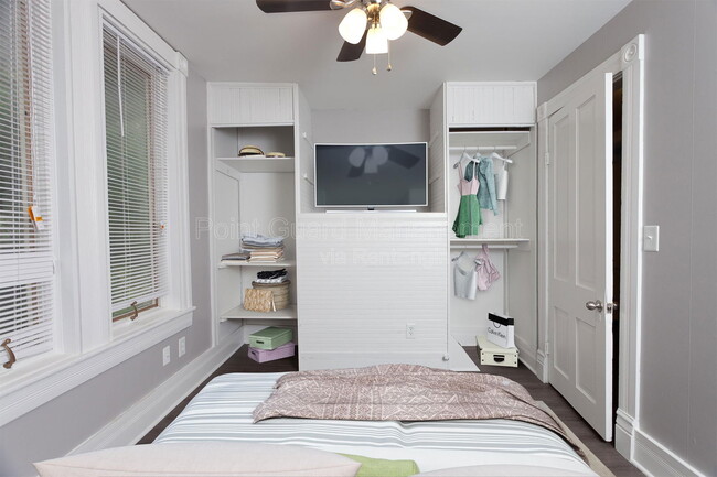 Foto del edificio - 1217 Bitting St