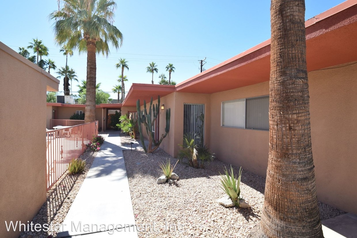 Primary Photo - 73555 Shadow Mountain Dr