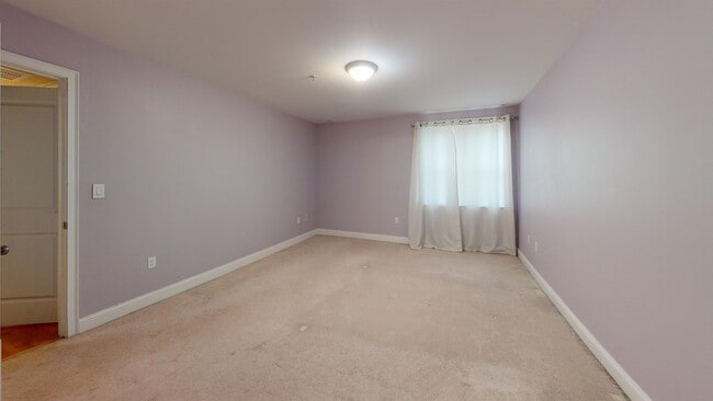 Building Photo - 145 Hancock St