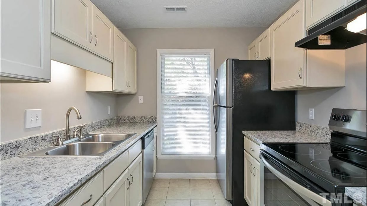 10 Astor Ct, Durham, NC 27705 Townhome Rentals in Durham NC