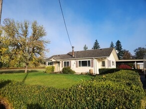 Building Photo - 39393 Crawfordsville Dr Building Photo - 39393 Crawfordsville Dr