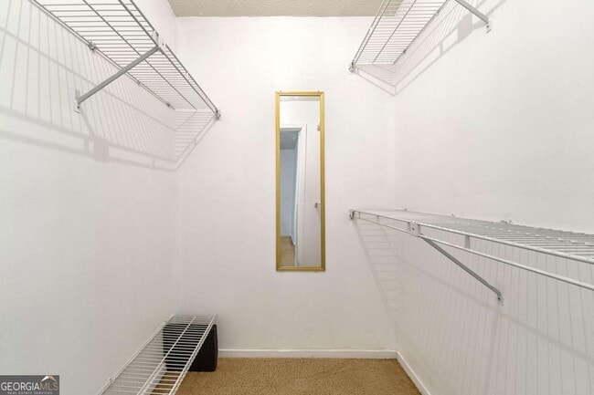 Building Photo - 1306 McClelen Way