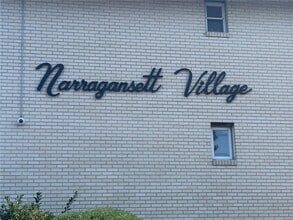 Building Photo - 400 Narragansett Pkwy