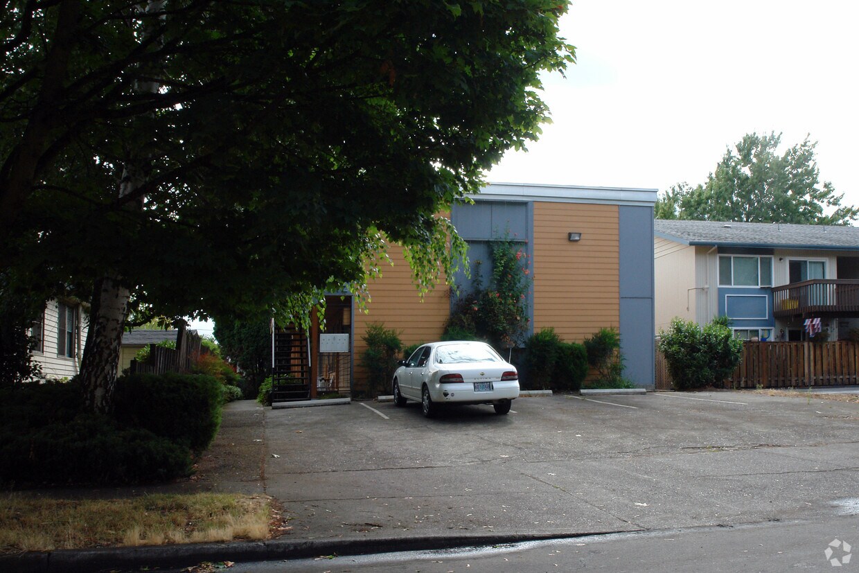 Foto del edificio - 4212 SE 15th Ave