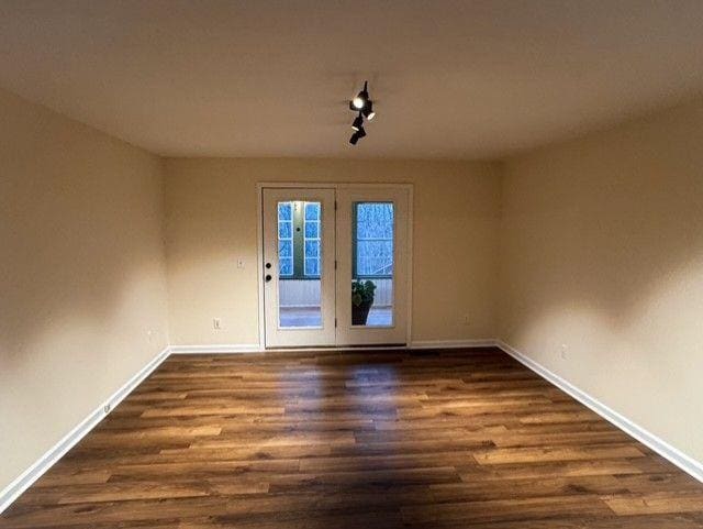 Foto del edificio - 1358 Ball Ground Rd