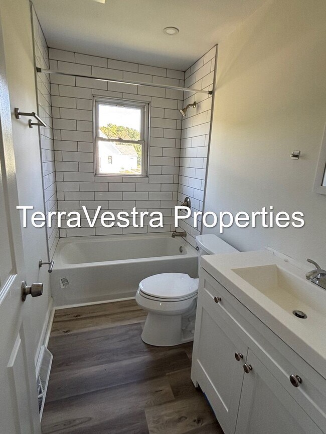 Building Photo - Single family 3 bed Home in Port Norris