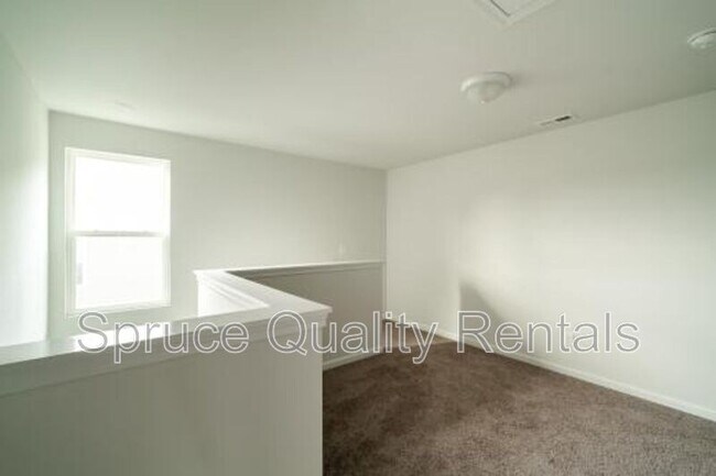 Photo - 1941 Glenburn Dr House