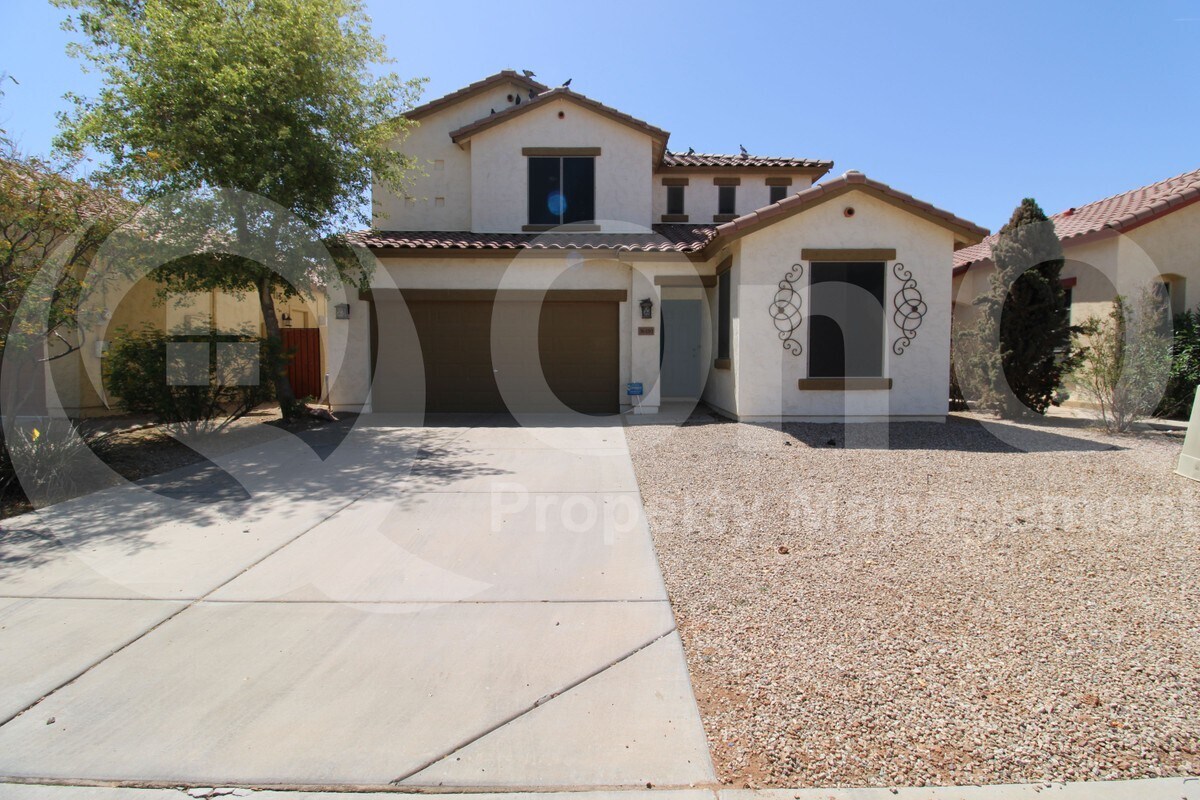 Primary Photo - 36181 W Olivo St