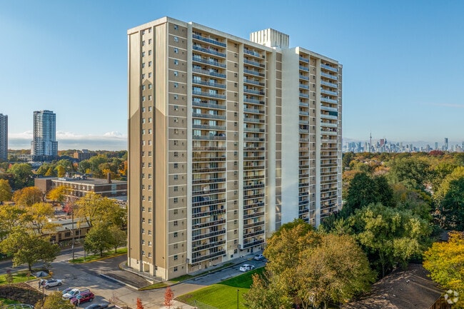 2 Secord | Building Exterior - 2 Secord Ave