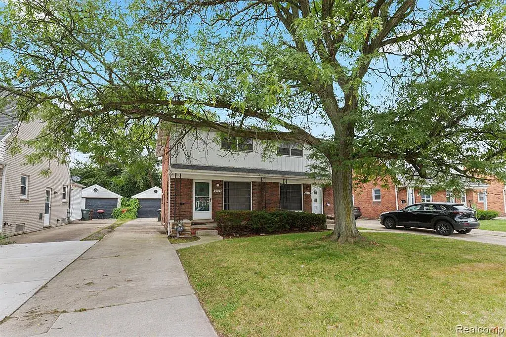 Primary Photo - 2034 Vernier Rd
