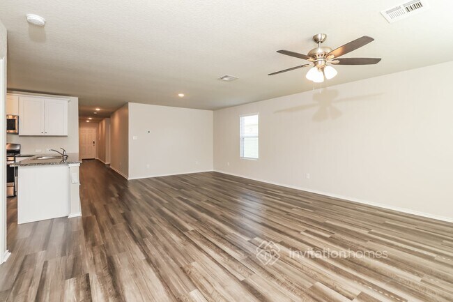 Building Photo - 5610 Tempest Ct