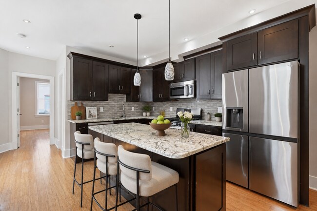 Foto del edificio - 2128 1st St NW