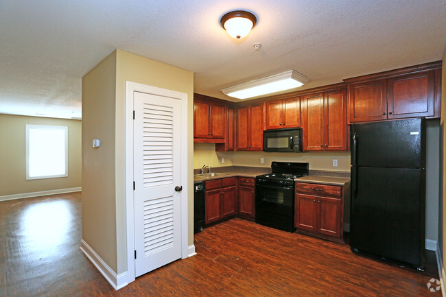 Kitchen - Tifton Apartments