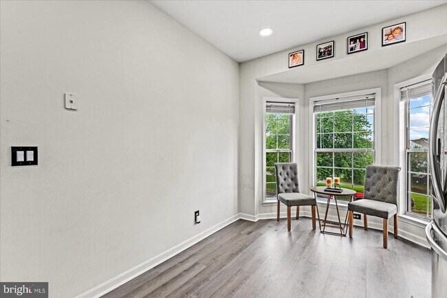 Building Photo - 506 Ben Neuis Pl