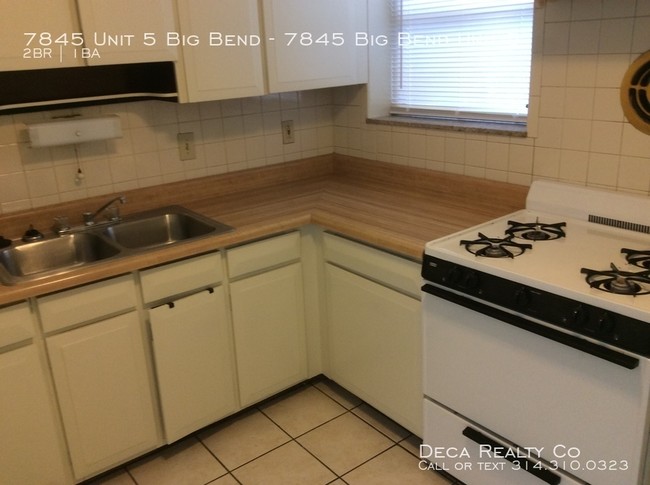 Foto del edificio - 2 Bedroom Apartment in Webster Groves