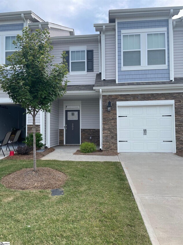 202 Planters Pl, Greer, SC 29650 House Rental in Greer, SC