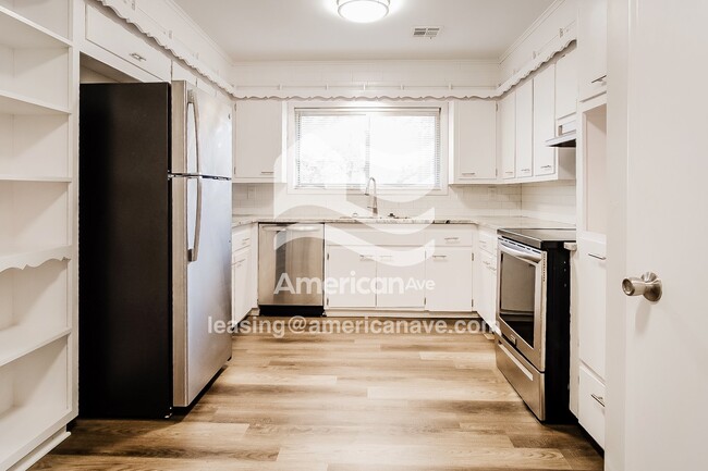 Building Photo - 6978 E 20th Pl