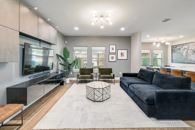 Foto del edificio - 12914 Leatherback Ln