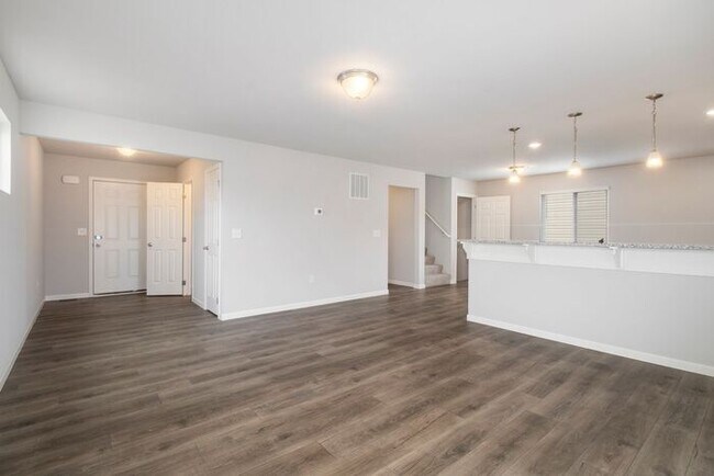 Building Photo - 2247 Richardson Ct