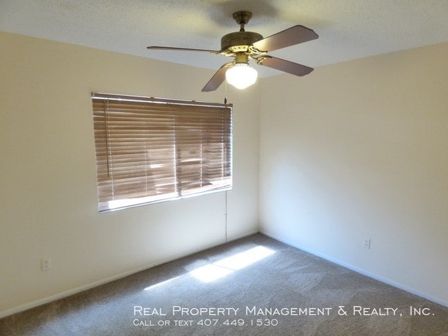 Building Photo - 2 BR / 2.5 BA Townhouse in Sandlewood Creek
