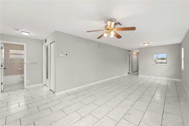 Foto del edificio - 745 NW 3rd Ct