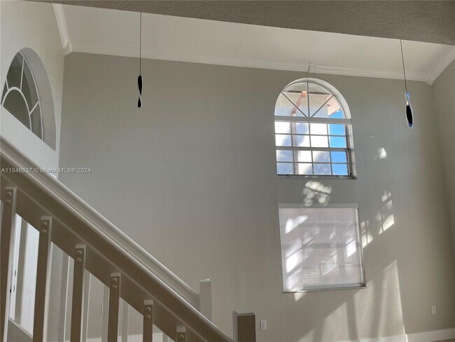 Foto del edificio - 4371 SW 159th Path