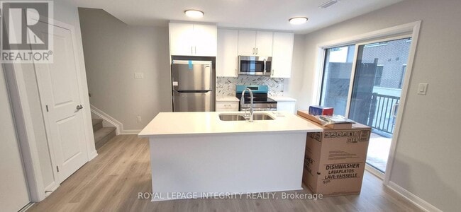 Building Photo - 701 Glenroy Gilbert Dr