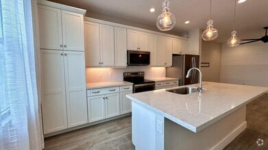 Building Photo - 1832 Sandpiper Pointe Pl