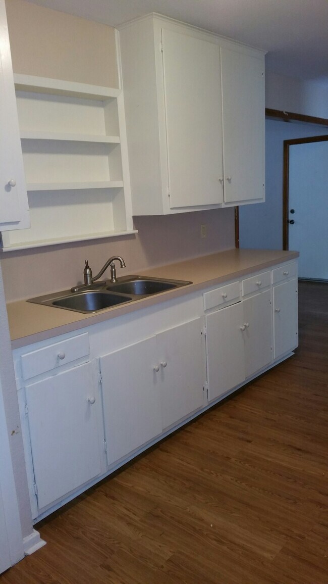 Foto del edificio - 218 Cypress St