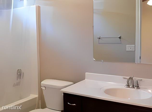 Building Photo - 3 br, 3 bath Townhome - 1418 George Avenue 1