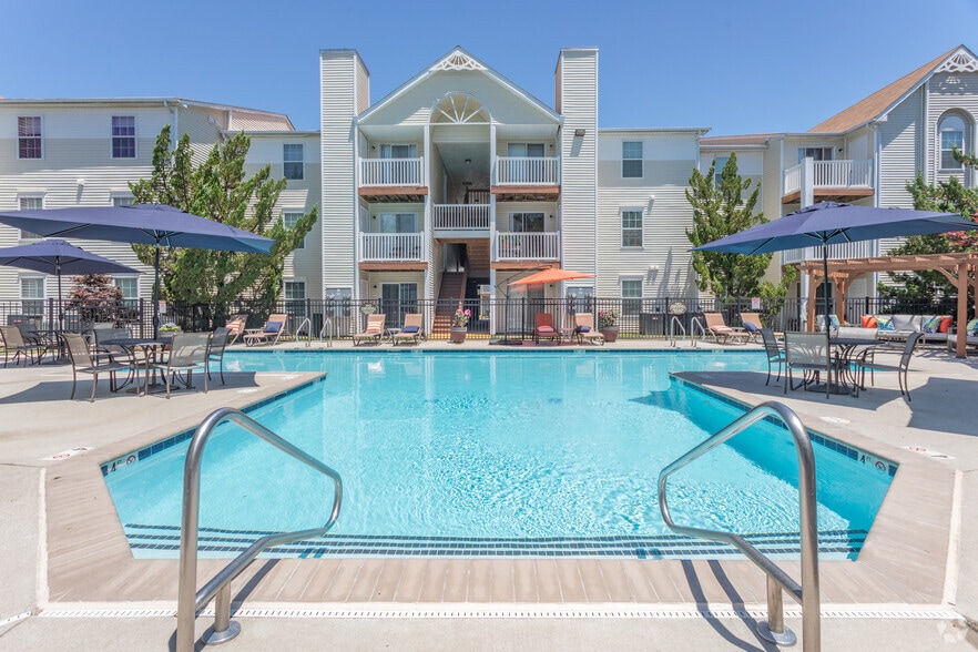 Summer Station Apartments