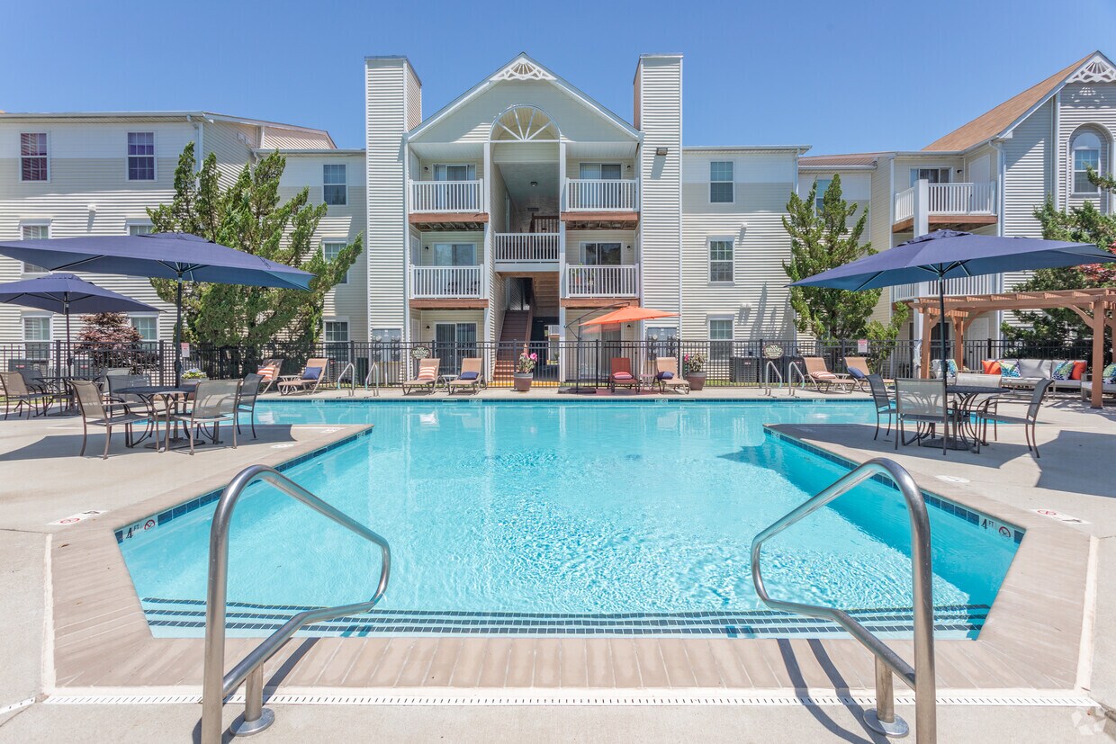 Summer Station Apartments 3700 Snowdrift Cir Virginia Beach, VA