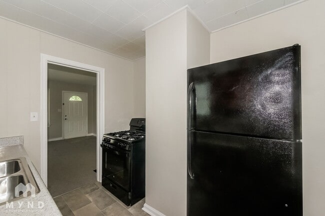 Foto del edificio - 2021 N Drexel Ave